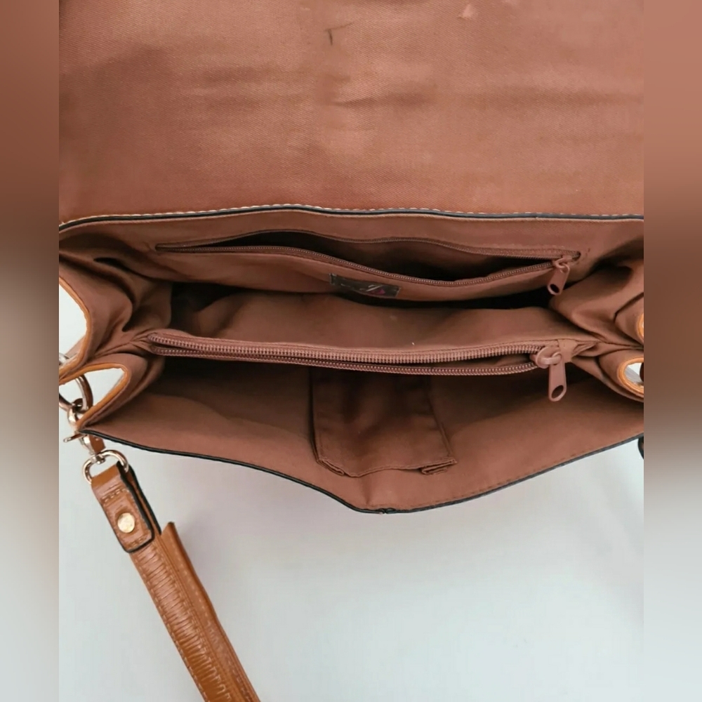 Jane Shilton light brown faux leather patent shoulder bag handbag long strap - Picture 7 of 8